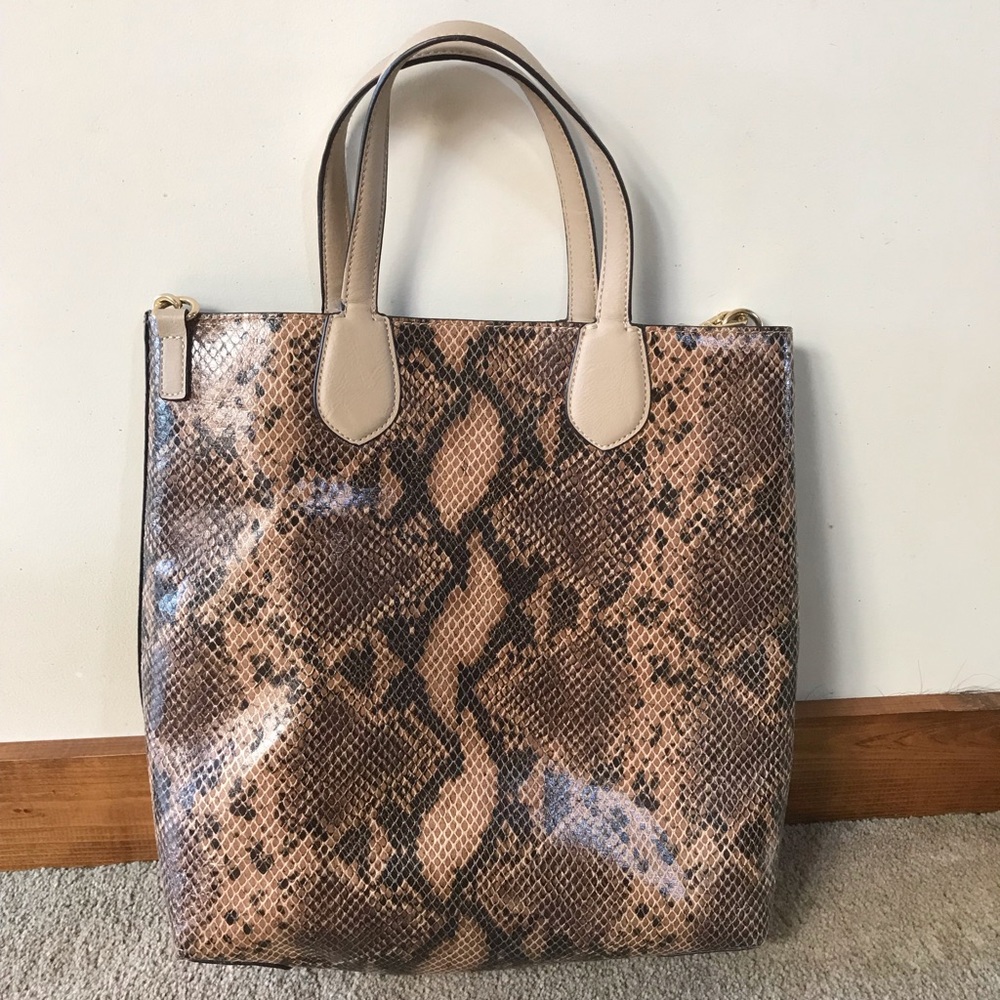 Snakeskin Tote w/ shoulder strap